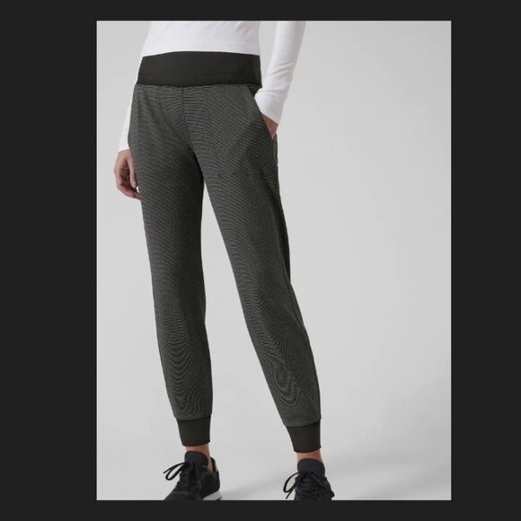 Athleta Vencie Textured Quick Dry Athletic Black Joggers XL - Picture 1 of 9